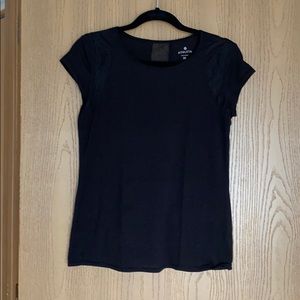 Athleta Short Sleeve Tee